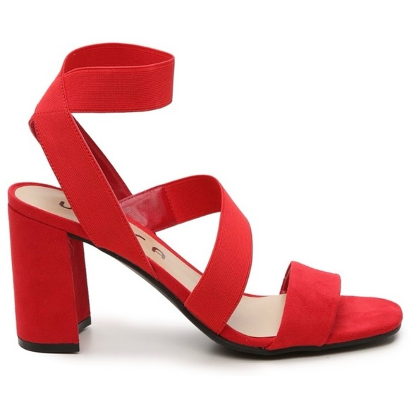 NWOT Unisa Red Strappy Block Heel Sandals - Picture 3 of 5